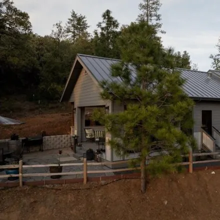 Buy this 2 bed house on 1707 French Gulch Road in Murphys, Calaveras County