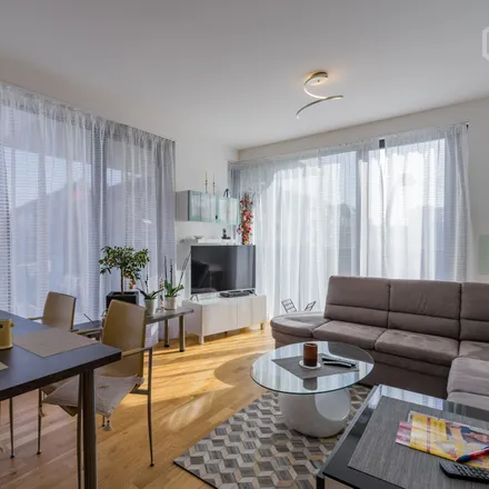 Rent this 2 bed apartment on Rosenfelder Straße 11 in 10317 Berlin, Germany