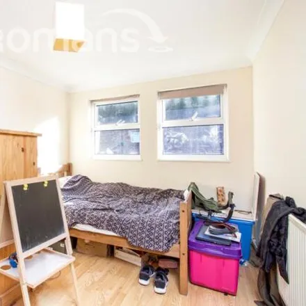 Image 4 - Jevington, Bracknell, RG12 7ZD, United Kingdom - Room for rent