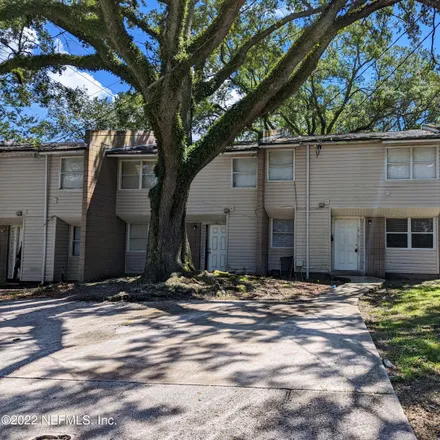 Rent this 4 bed condo on 1644 East 16th Street in Talleyrand, Jacksonville