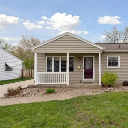 Buy this 2 bed house on 1755 Corning Avenue in Waterloo, IA 50701