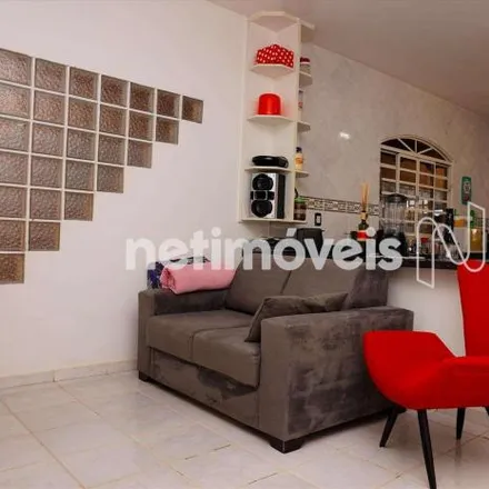 Buy this 3 bed house on Creche Olhar de Criança in SHVP - Rua 8, Vicente Pires - Federal District