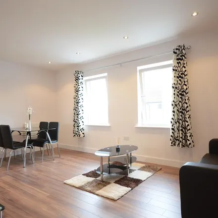 Image 2 - 9 Lindisfarne Way, Reading, RG2 0GS, United Kingdom - Apartment for rent