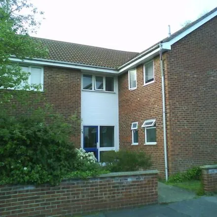 Rent this studio apartment on 2 James Close in Rowhedge, CO7 9EY