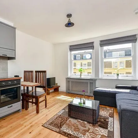 Rent this studio apartment on 46 Penywern Road in London, SW5 9AS