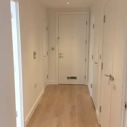 Rent this 1 bed apartment on Somerset Road in London, TW8 8BU