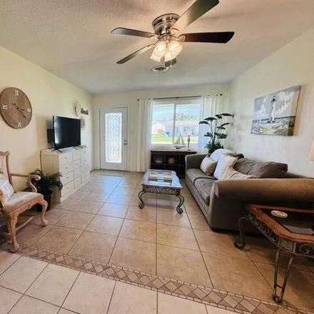Image 7 - 12 Berkley Rd, Ormond Beach, Florida, 32176 - House for sale