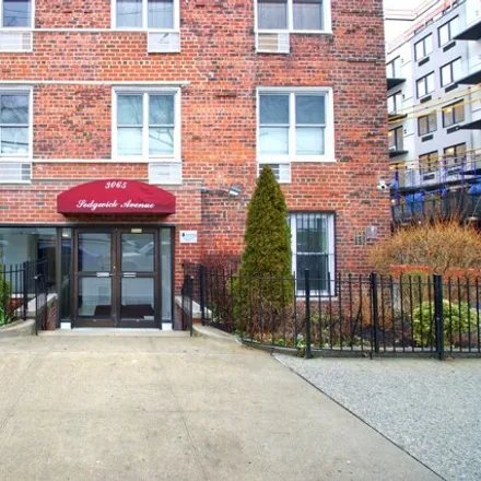 Buy this studio apartment on 3065 Sedgwick Avenue in New York, NY 10463