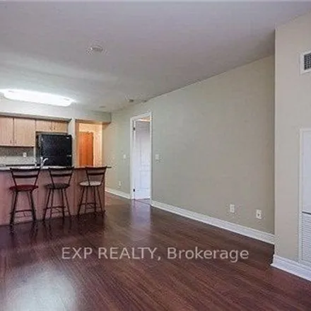 Image 9 - SmartCentres Thornhill, 50 Disera Drive, Vaughan, ON L4J 0A7, Canada - Apartment for rent