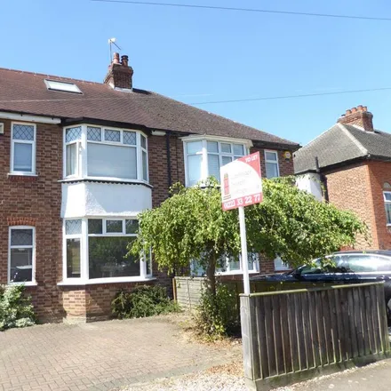 Rent this 5 bed house on 7 Lovell Road in Cambridge, CB4 2QN