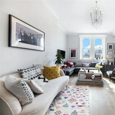 Image 3 - 30 Sinclair Road, London, W14 0NH, United Kingdom - Apartment for sale
