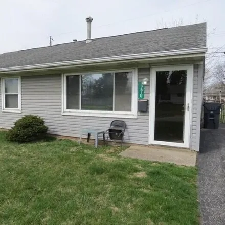 Rent this 3 bed house on 1774 Eastbrook Drive South in West Columbus, OH 43223