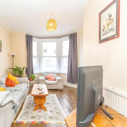 Buy this 2 bed townhouse on Jarrett & Smith in Oak Road, Bristol