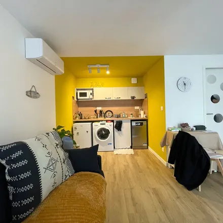 Rent this 1 bed apartment on 4 Rue Saint-Pierre in 34062 Montpellier, France