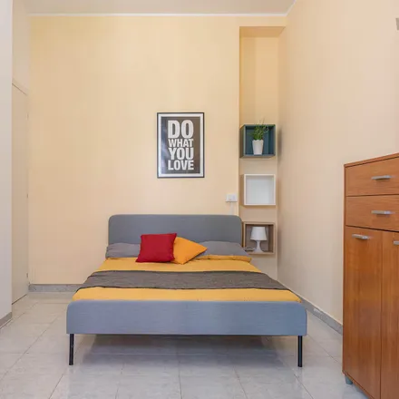 Rent this 4 bed room on Ellla in Via Lorenteggio, 20146 Milan MI