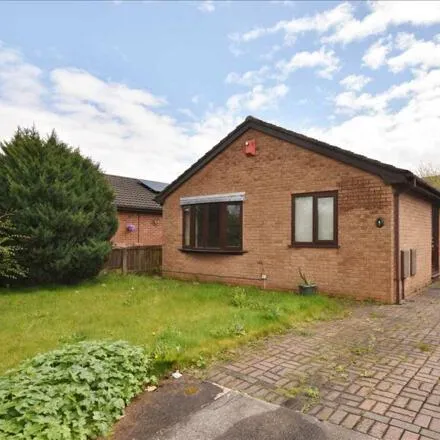 Buy this 3 bed house on Windsor Close in Chorley, PR7 1LN