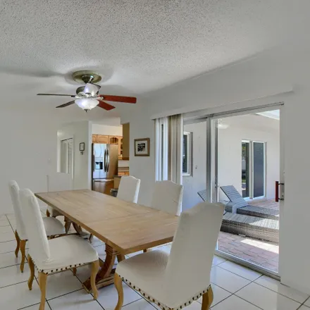 Image 8 - 924 Banyan Drive, Tropic Isle, Delray Beach, FL 33483, USA - House for sale