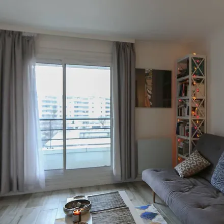 Image 2 - 75019 Paris, France - Apartment for rent