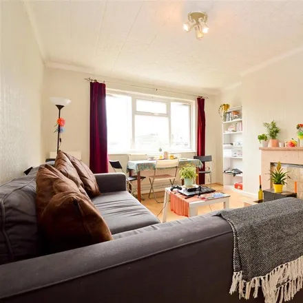 Rent this 2 bed apartment on Ashford Street in London, N1 6EN