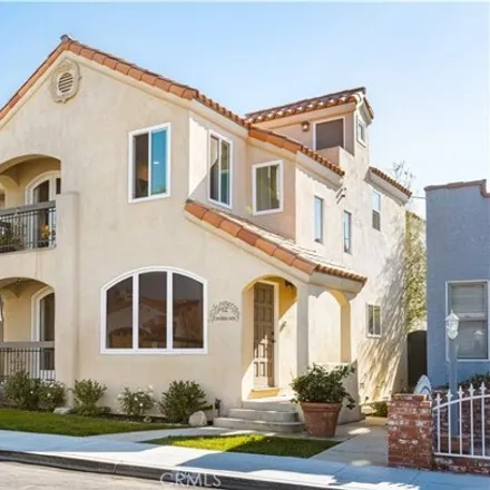 Buy this 4 bed house on 94 North Corinthian Walk in Long Beach, CA 90803