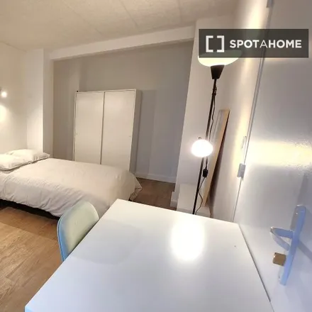 Rent this 3 bed room on 27 Rue Riquet in 75019 Paris, France