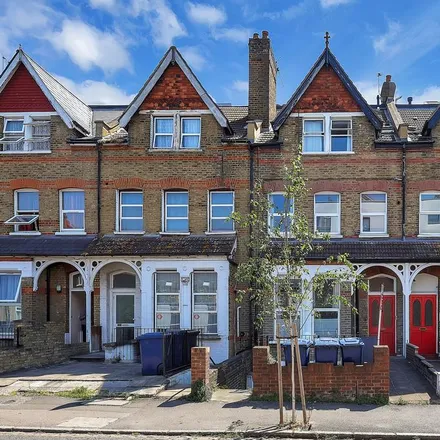 Rent this 1 bed apartment on 16 Drayton Green Road in London, W13 8RY