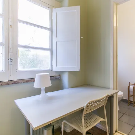 Rent this 5 bed room on Rua Damasceno Monteiro 110 in 1170-112 Lisbon, Portugal