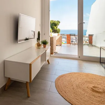 Rent this 2 bed apartment on 17230 Palamós