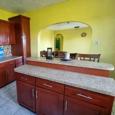 Rent this 1 bed apartment on Rite Way Food Markets in Fleming Street, Road Town