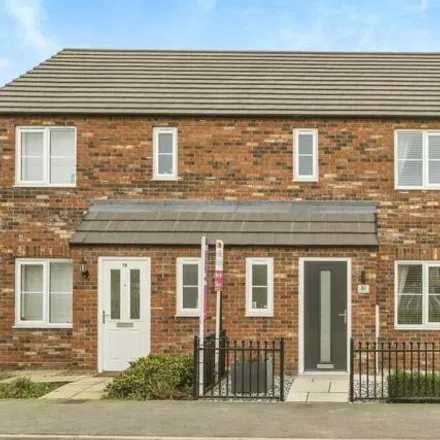 Buy this 3 bed duplex on Sceptre Avenue in Doncaster, DN4 7BX