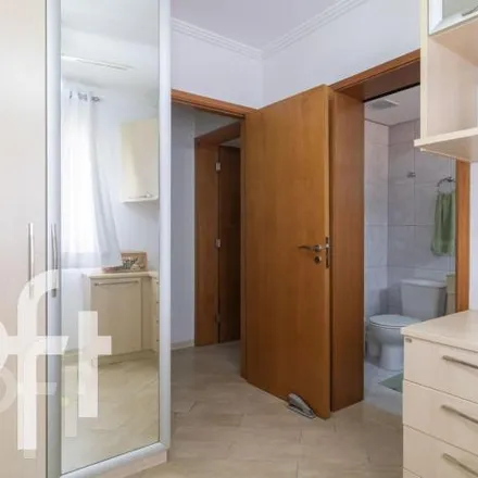 Buy this 3 bed apartment on Atlântica in Rua Gonçalo Fernandes, Vila Floresta