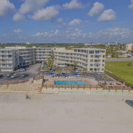 Image 1 - Sea Dip Beach Resort and Condominiums, South Atlantic Avenue, Daytona Beach, FL 32118, USA - Condo for sale