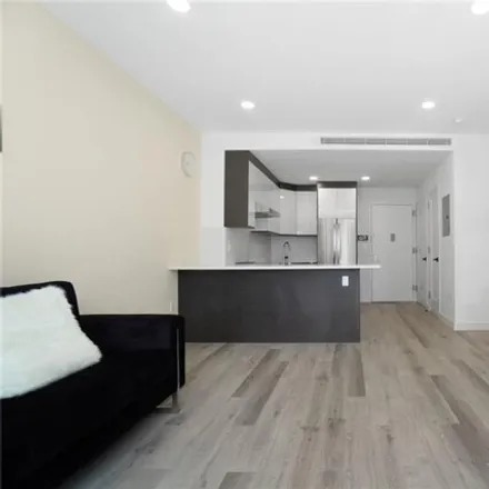 Image 2 - Dyker Gardens, 63rd Street, New York, NY 11204, USA - Condo for sale