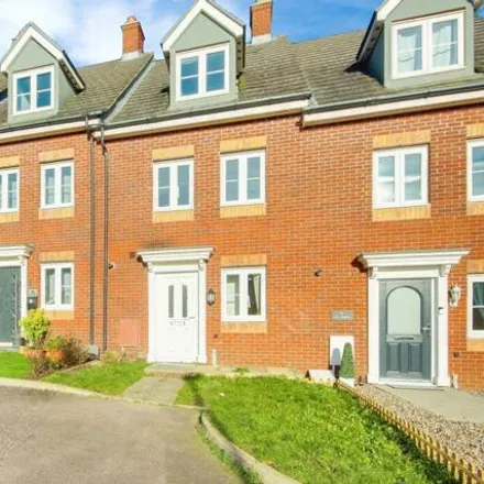 Buy this 4 bed townhouse on The Forge in Gloucester, GL2 5GH