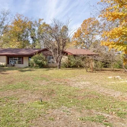 Image 3 - 100 Juniper Road, San Augustine, San Augustine County, TX 75972, USA - House for sale