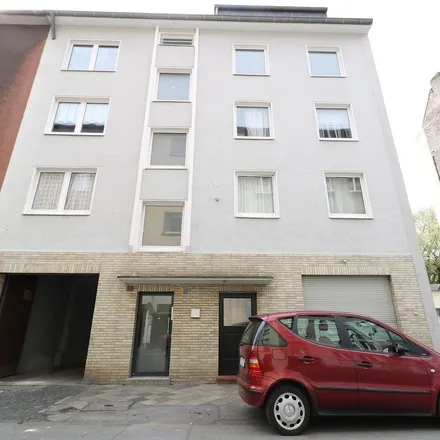 Rent this 3 bed apartment on Kesselstraße 50 in 44147 Dortmund, Germany