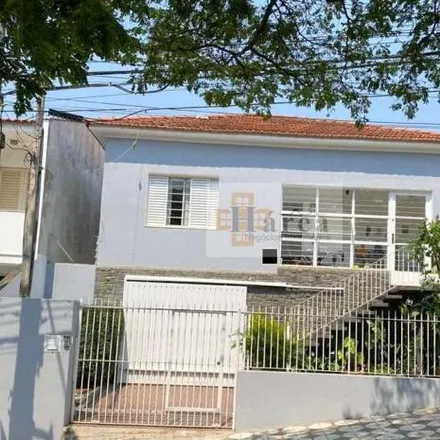 Buy this 3 bed house on 2 in Rua Barão de Piratininga, Jardim Faculdade