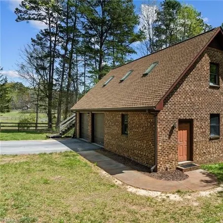 Image 9 - Millpoint Road, Stewarts Mill, Guilford County, NC 27406, USA - House for sale
