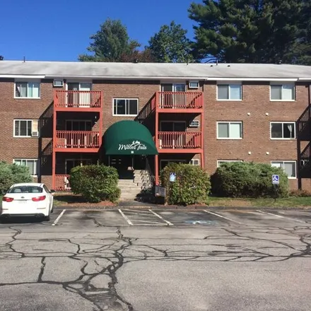 Image 3 - Power Street, Milford, NH 03055, USA - Apartment for rent