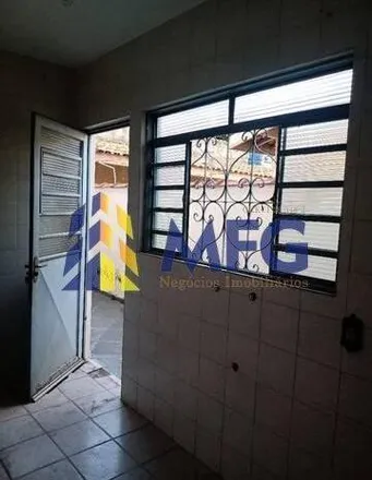 Buy this 2 bed house on Rua Elisete Cardoso in Conjunto Habitacional Júlio de Mesquita Filho, Sorocaba - SP