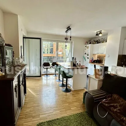 Image 2 - Angelika-Machinek-Straße, 60486 Frankfurt, Germany - Apartment for rent