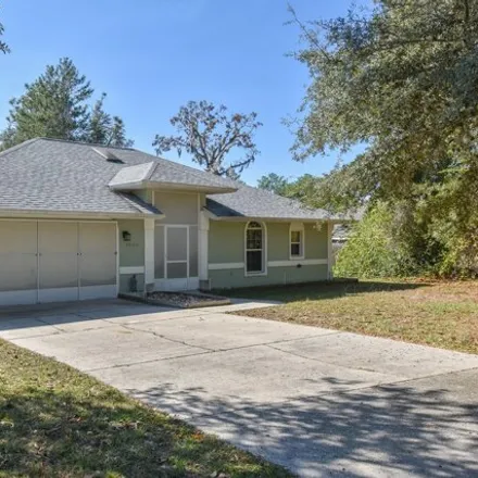 Buy this 4 bed house on 1708 East Cleveland Street in Citrus County, FL 34442