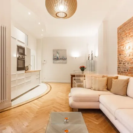 Rent this 2 bed apartment on Roscherstraße 5 in 10629 Berlin, Germany