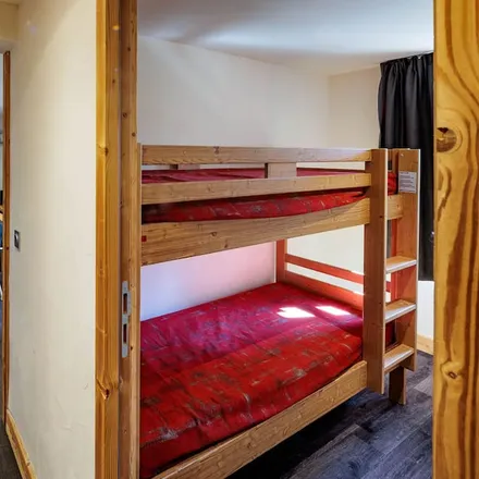 Rent this 2 bed condo on 73790 Tours-en-Savoie