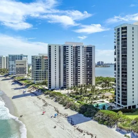 Image 1 - 5328 North Ocean Drive, Palm Beach Isles, Riviera Beach, FL 33404, USA - Condo for rent