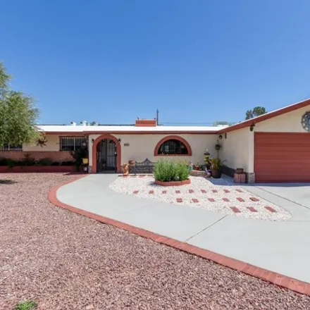 Buy this 3 bed house on South Craycroft Road in Tucson, AZ 85784