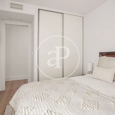 Rent this 2 bed apartment on Calle de Ayala in 70, 28001 Madrid