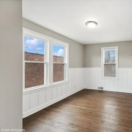Image 6 - 1040 West 103rd Street, Chicago, IL 60643, USA - House for sale