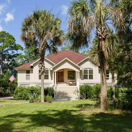 Buy this 3 bed house on 7 Tuscarora Avenue in Pleasant Point, Beaufort County