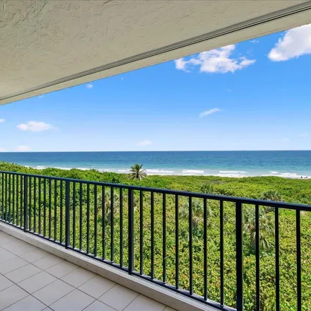 Image 7 - 3100 Atlantic Beach Boulevard, Fort Pierce Shores, Saint Lucie County, FL 34949, USA - Apartment for rent
